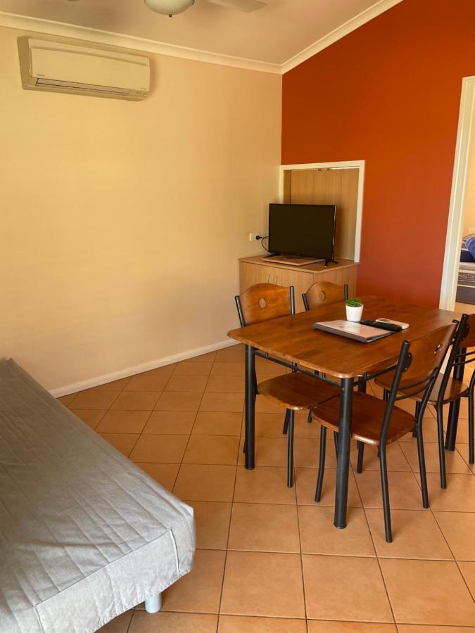 Outback Oasis Caravan Park Carnarvon Exterior foto